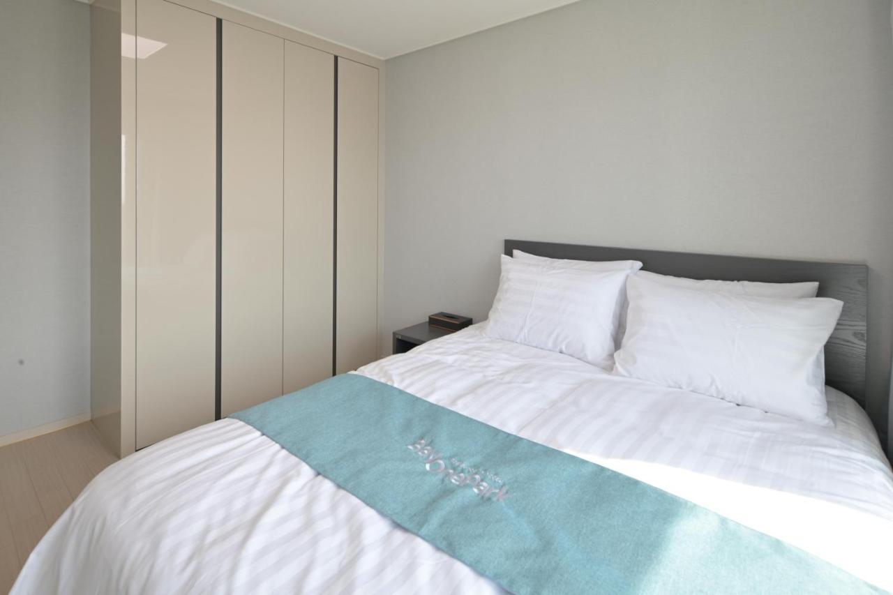 Bayone Park Apartment Yeosu Exterior photo