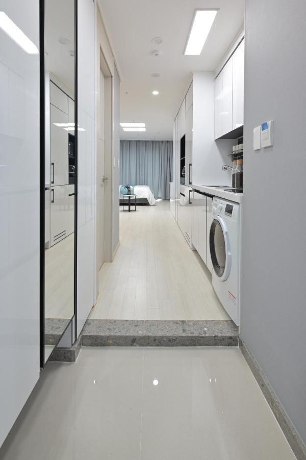 Bayone Park Apartment Yeosu Exterior photo