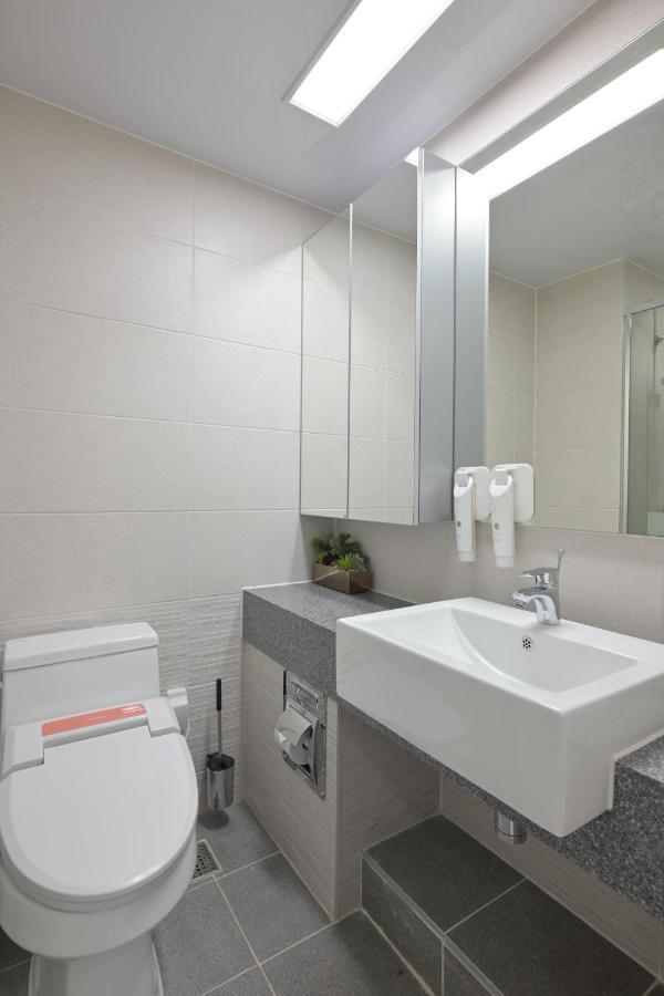 Bayone Park Apartment Yeosu Exterior photo